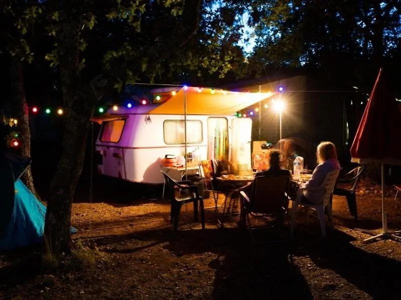 Camping Maeva Escapades Le Domaine Des Chenes Blancs Croagnes Campsite