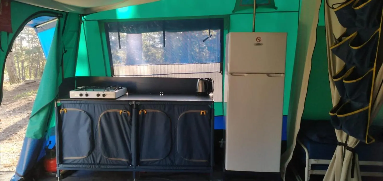 Camping Maeva Escapades Le Domaine Des Chenes Blancs Croagnes Campsite