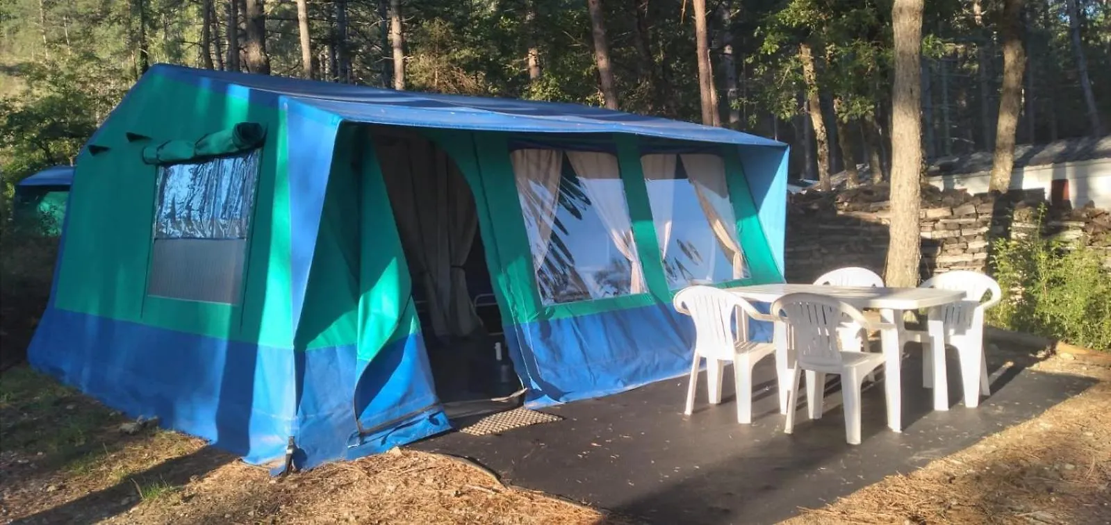 Camping Maeva Escapades Le Domaine Des Chenes Blancs Croagnes 4*,