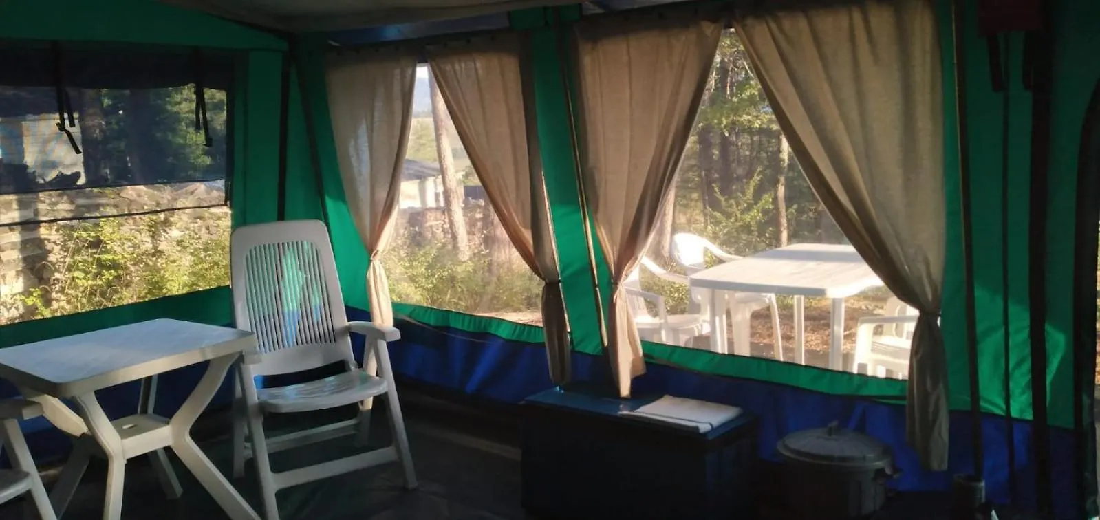 Campsite Camping Maeva Escapades Le Domaine Des Chenes Blancs Croagnes
